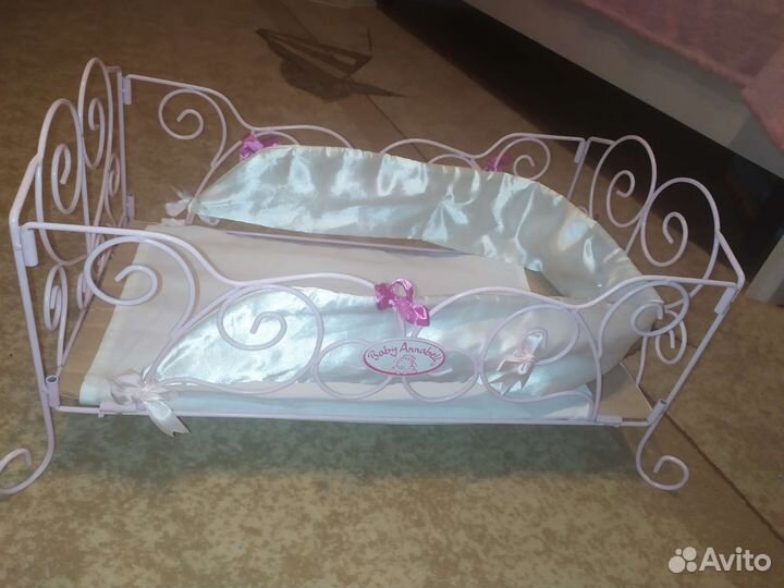 Кроватка для кукол