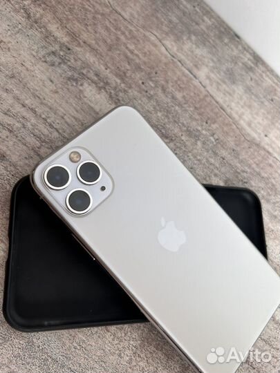 iPhone 11 Pro, 256 ГБ
