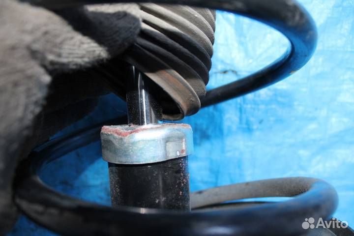 Амортизатор передний 2 шт nissan murano Z51