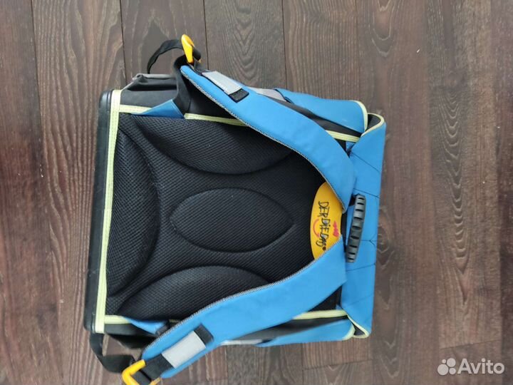 Рюкзак школьный для мальчика новый