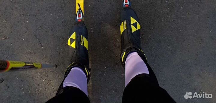 Ботинки лыжные