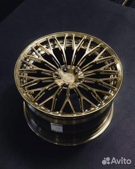 Кованые диски R22 BMW IX 50