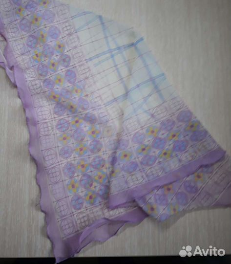 Платок осенне-весенний для девочки