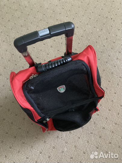 Переноска для собак на колесах