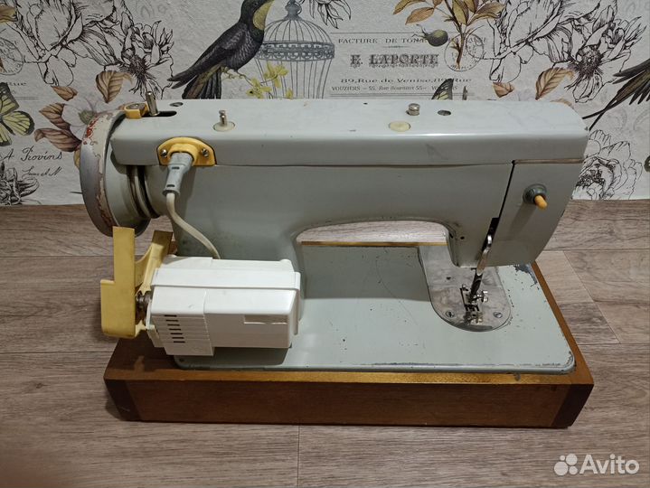 Швейная машинка подольск 132