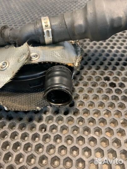 Клапан вентиляции картерных газов Bentley