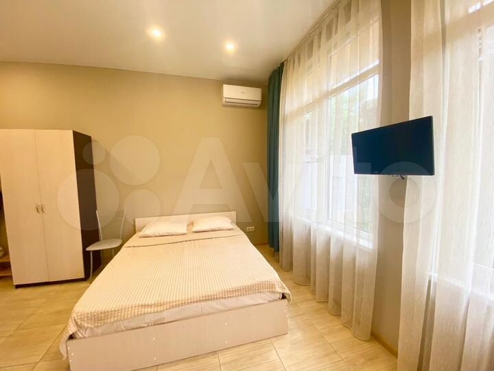 Квартира-студия, 33 м², 1/4 эт.