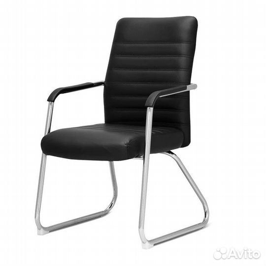 Офисное кресло