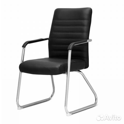 Офисное кресло