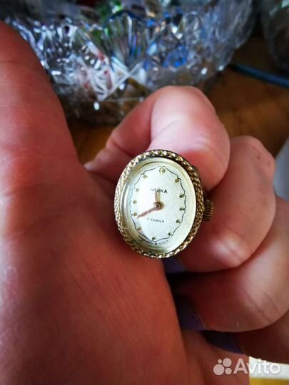 Часы - перстень