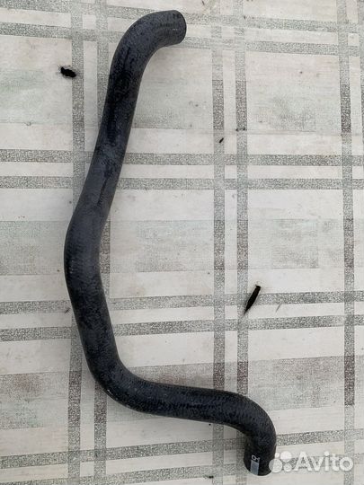 Патрубок радиатора нижний Лада kalina 2