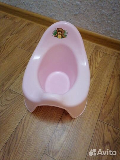 Горшок и сидушка на унитаз