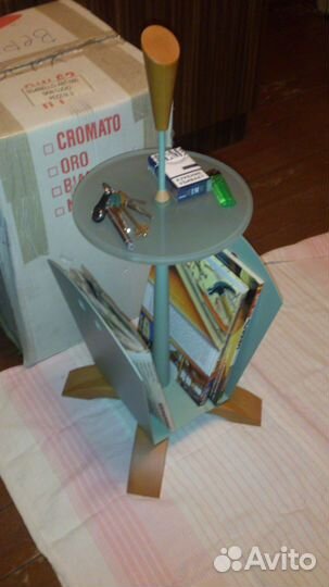 Газетница со столиком