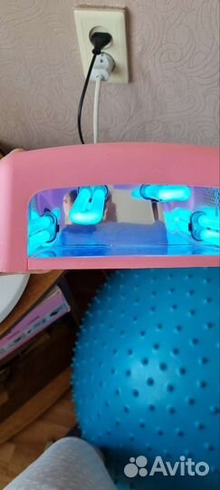 Лампа для ногтей