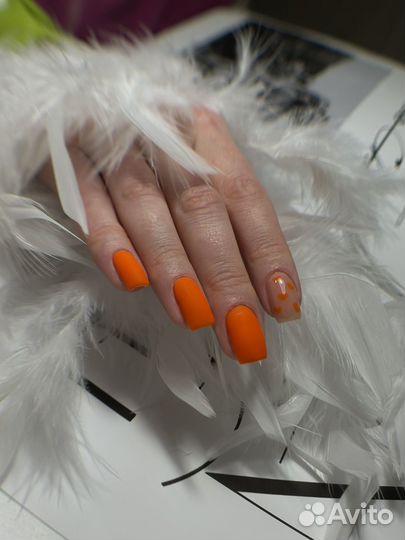 Маникюр,педикюр,наращивание
