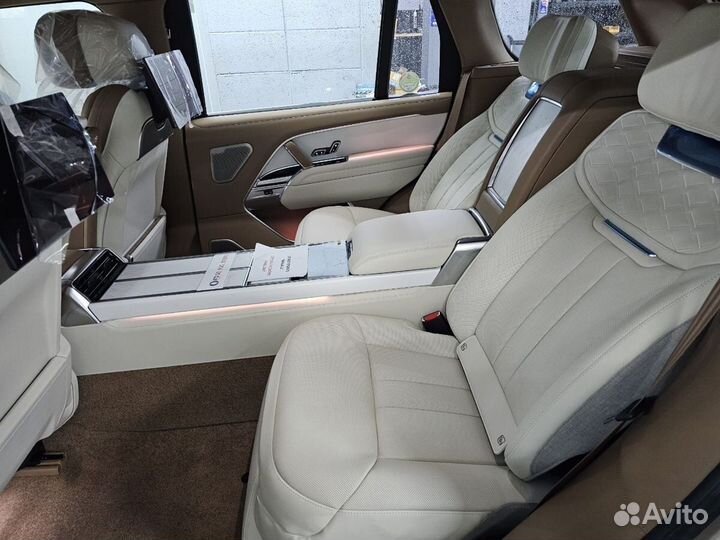 Land Rover Range Rover 4.4 AT, 2023