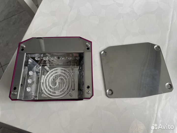 Лампа для маникюра новая