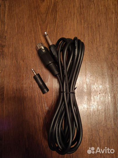 Профессиональный микрофон BBK DM-618