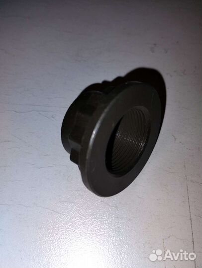 Гайка хвостовика редуктора Ивеко Дейли