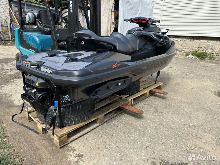 Гидроцикл BRP RXT 300 RS