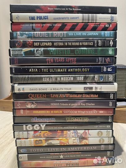 Коллекция музыкальных DVD дисков 98 штук