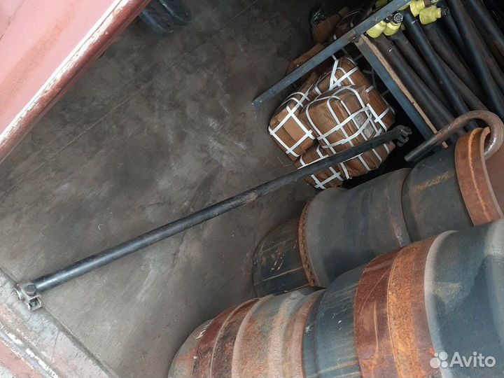 Тяга рулевая поперечная фредлайнер вольво интер