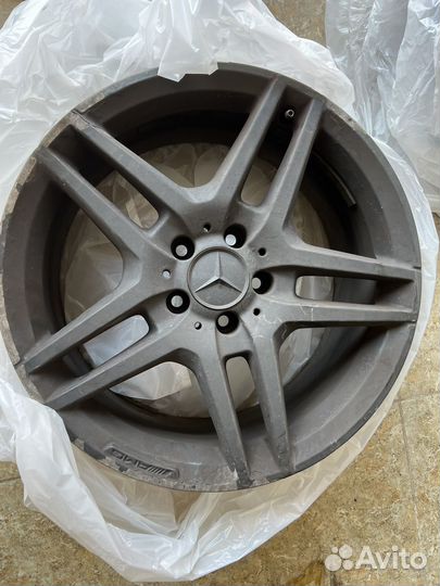 Диски r18 AMG оригинал