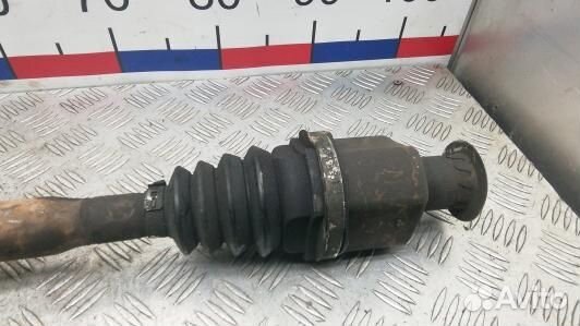 Привод передний правый dacia sandero 1 (ABR17N101)