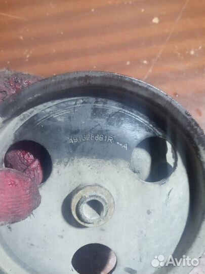 Насос гура Ниссан Альмера Nissan Almera G15