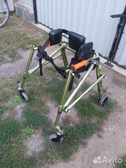 Инвалидные ходунки
