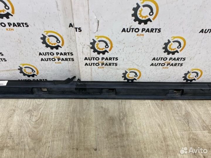 Молдинг порога правый Subaru Forester SJ