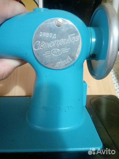 Швейная машинка Автоприбор