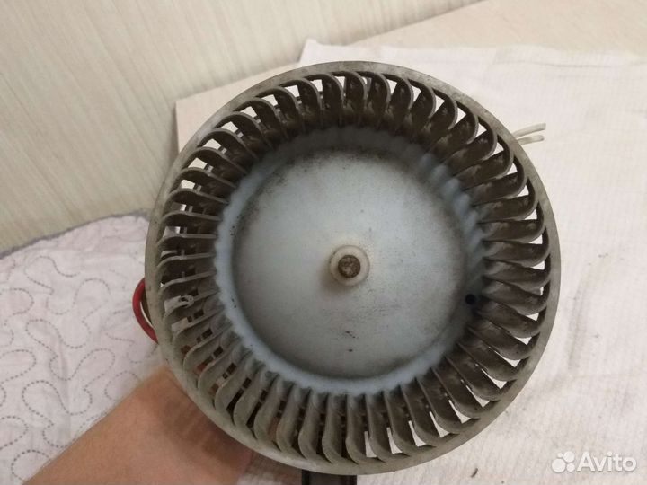 Вентилятор кондиционера Mersedes Benz