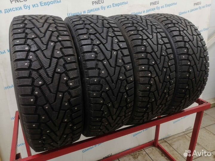 Pirelli Ice Zero 235/55 R17 111R