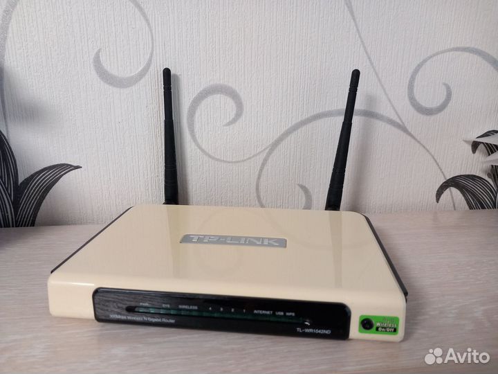 Wifi роутер TP-Link TL-WR1024ND