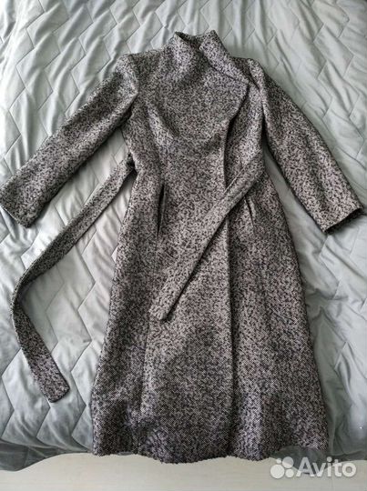 Пальто женское 44