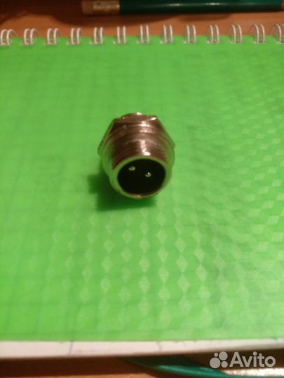 Штекер на два гнезда