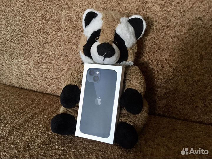 iPhone 13, 128 ГБ