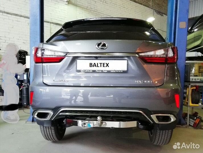 Фаркоп Lexus RX 2015- с нержавеющей накладкой