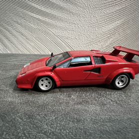 Lamborghini countach 1 43