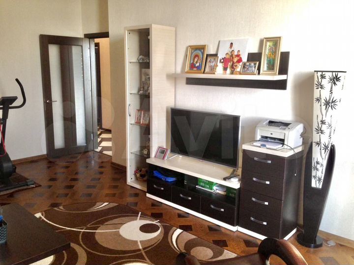 3-к. квартира, 77,6 м², 6/9 эт.