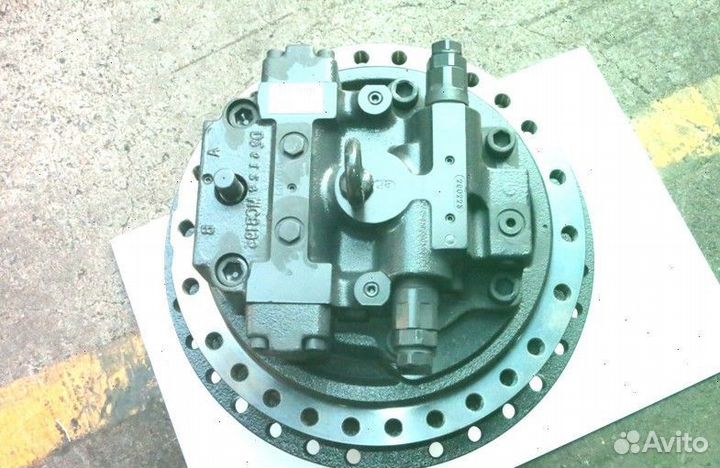 160 LC Редуктор хода Джон Дир E330LC