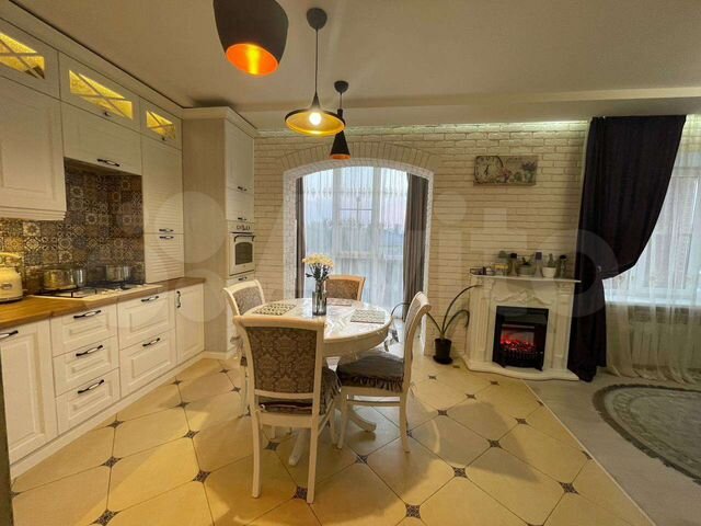 1-к. квартира, 50 м², 4/6 эт.