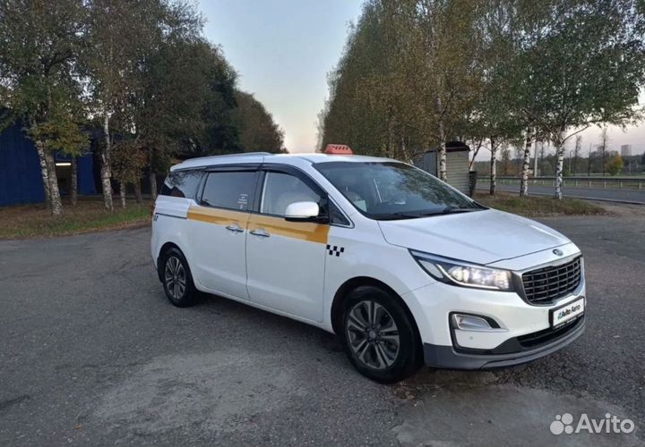 Kia Carnival 2.2 AT, 2020, 136 000 км