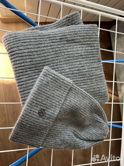 Шапка и шарф итальянские серые