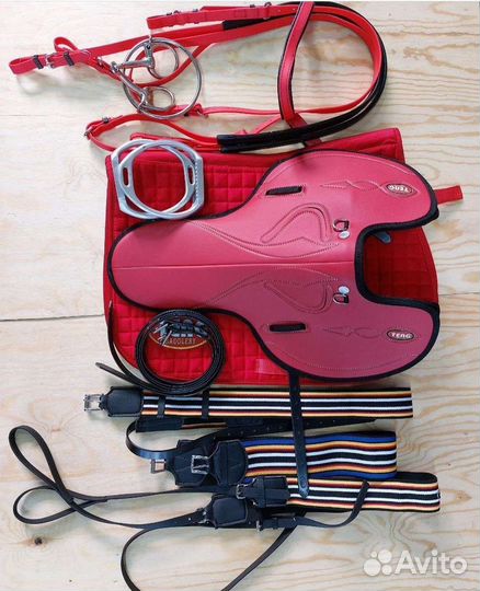 Седло скаковое призовое