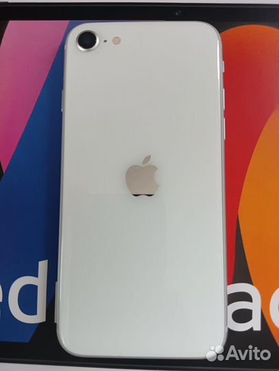 iPhone SE (2020), 256 ГБ