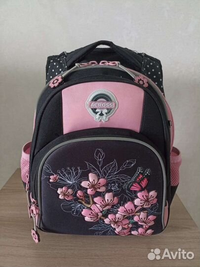 Рюкзак школьный для девочки