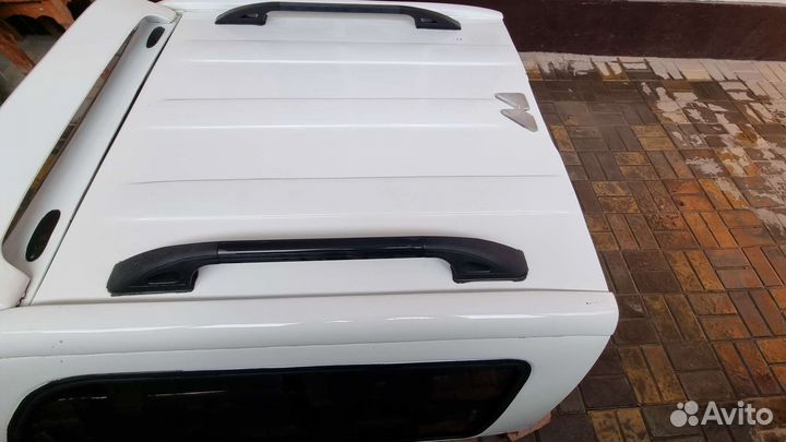 Крышка багажника (кунг) на Ниссан Навара