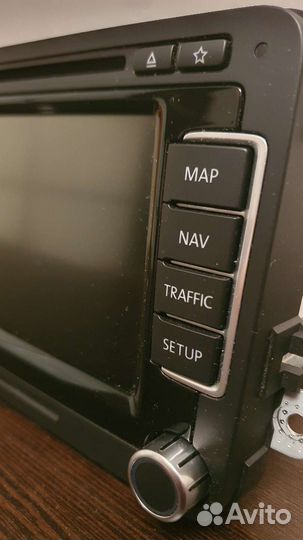 Оригинальная штатная магнитола volkswagen rns-510